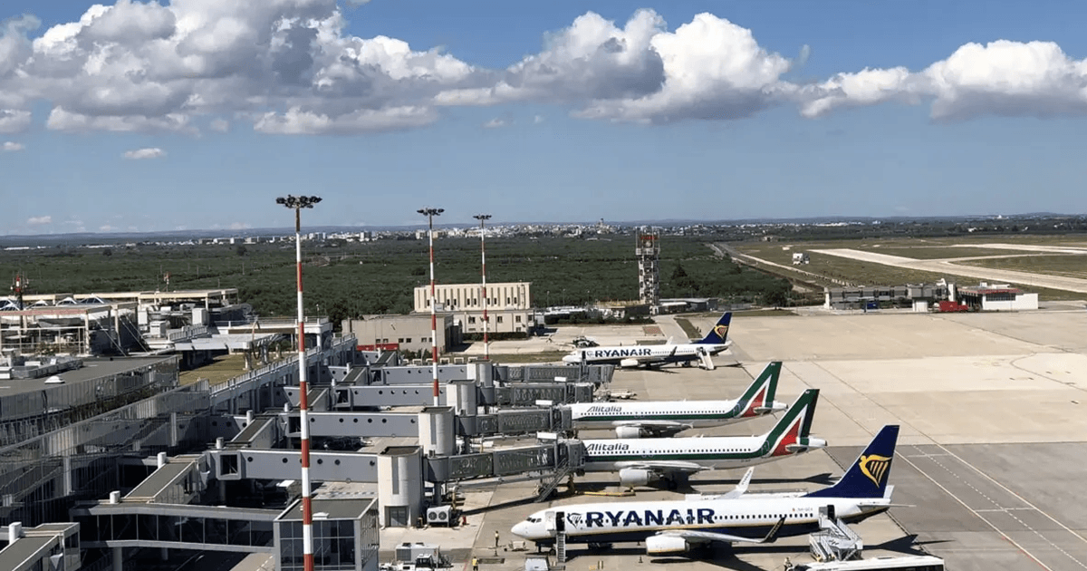 Aeroporto di Bari Karol Wojtyła