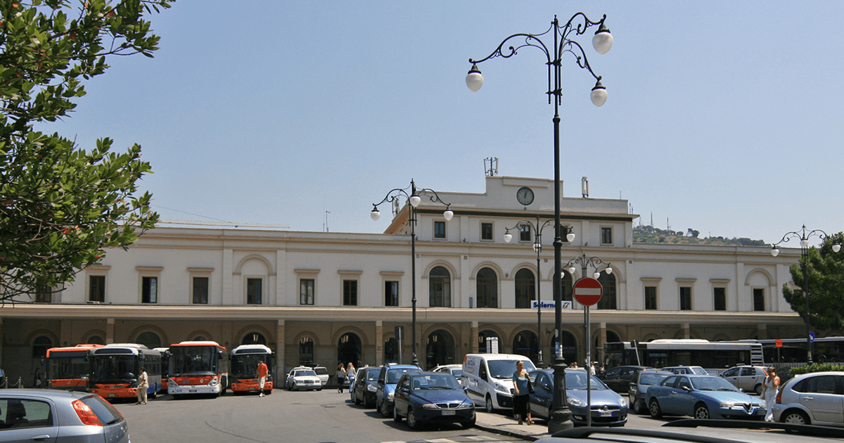 Noleggio Auto a Salerno Stazione